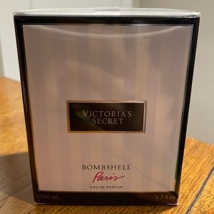 Victoria’s Secret Bombshell Paris